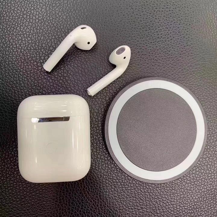 airpods 2 with wireless charging case