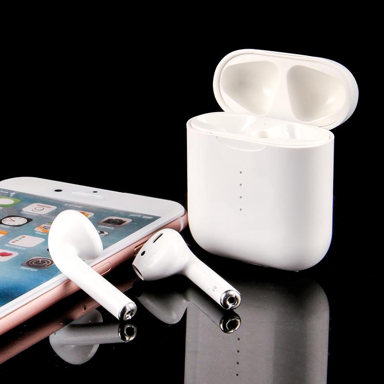 i10 tws earbuds with charging case